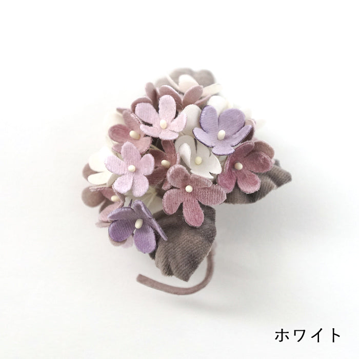 【期間限定SALE】草木染め　小花のブローチ